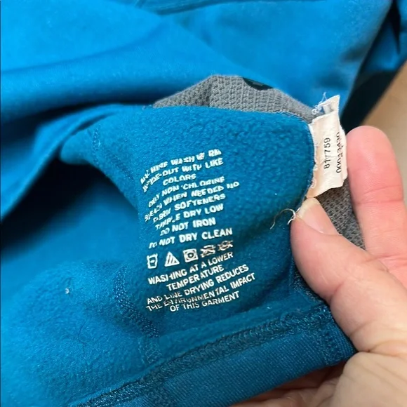 REI Teal Half-Zip Pullover - Picture 8 of 9